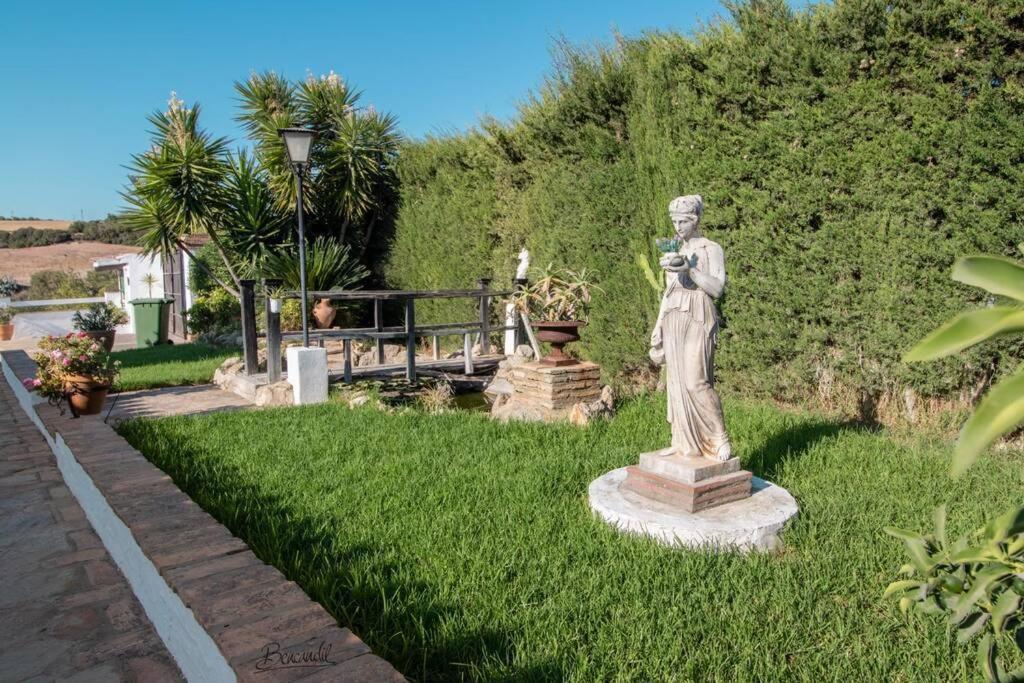 Villa El Estanque Holiday Cottage & Bungalow Аркос-де-ла-Фронтера Екстер'єр фото